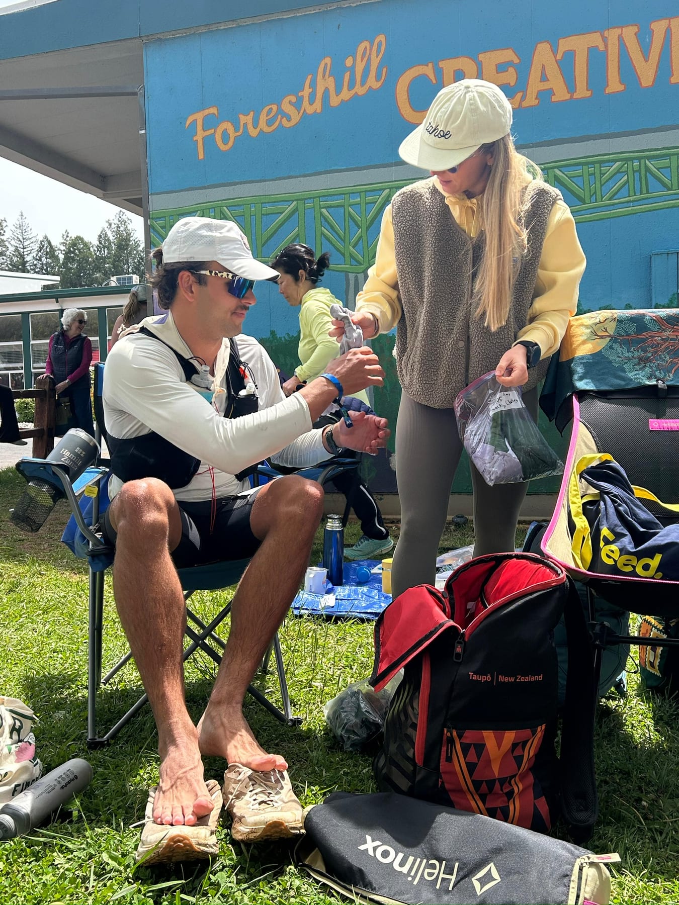 Crew stop during Canyons 100K