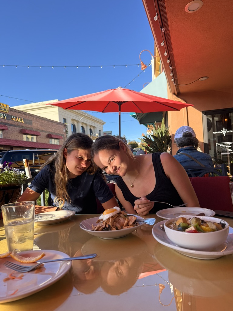 Thai food after bib pickup before Canyons